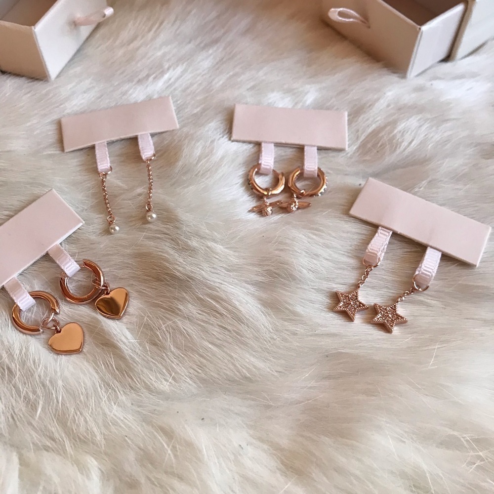 Olivia Burton Gold Hoop Earrings Set NWT $225
